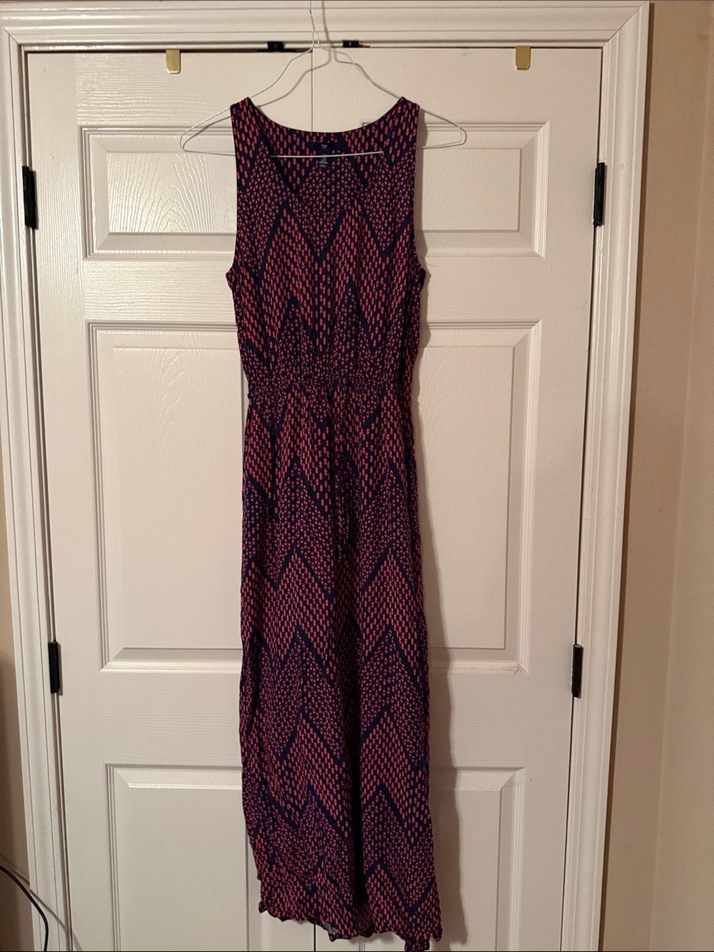 GAP Sleeveless Chevron-Print Maxi Dress in Pink and Navy